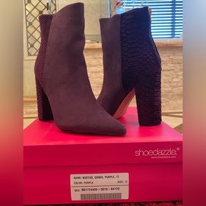 Shoedazzle QIMMA Purple Velvet & Suede Reptile print Booties
